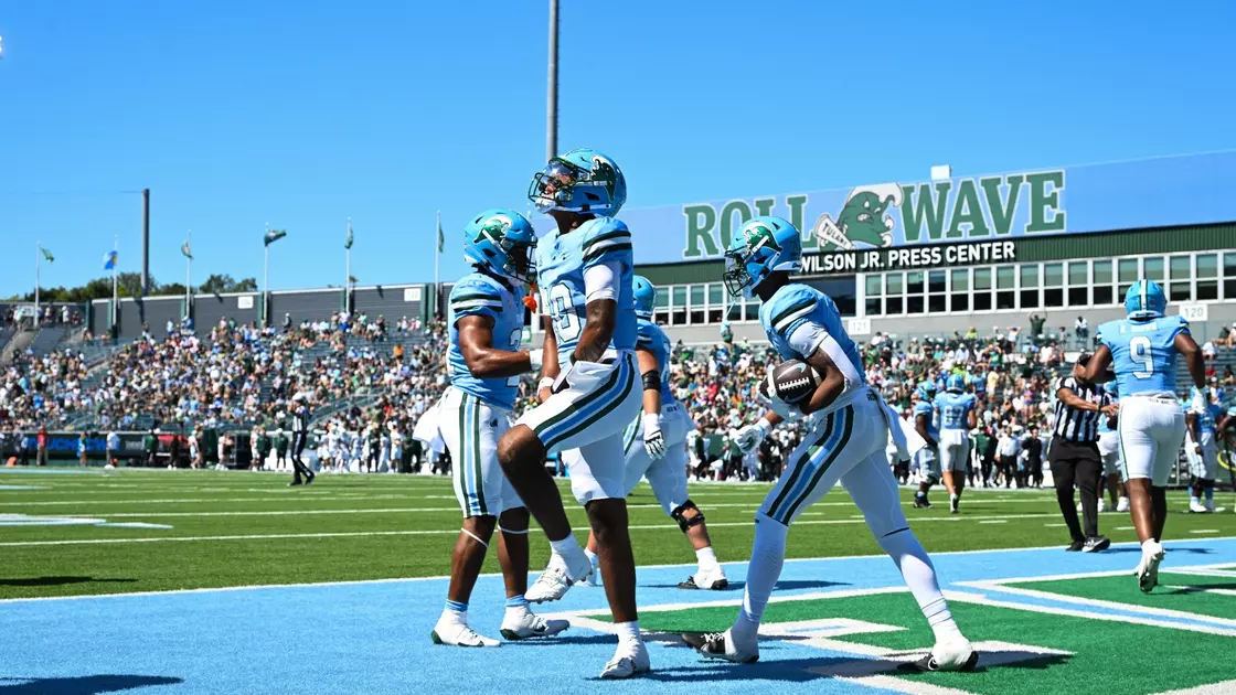 Football Rolls Over USF, 45-10