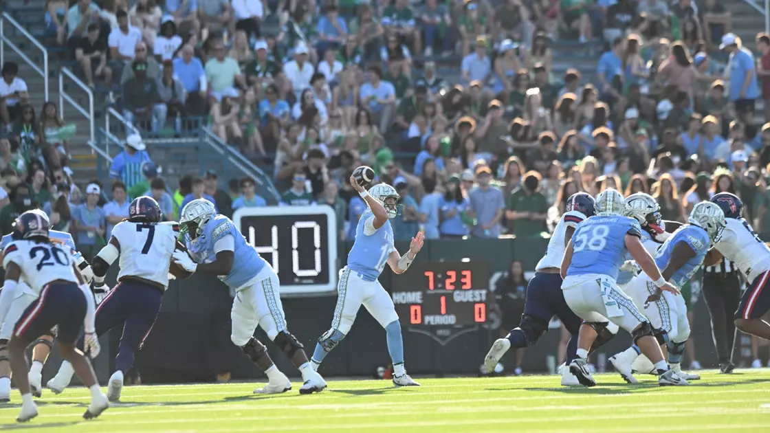 Football’s Jake Retzlaff Honored By the American Conference