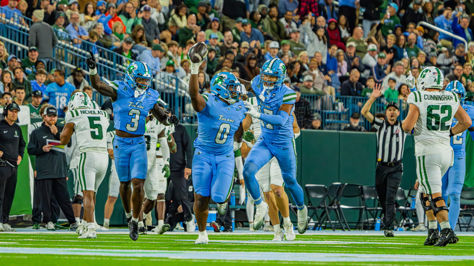 Tulane Football Rise to No. 20 In College Football Playoff Rankings as Top Ranked G5